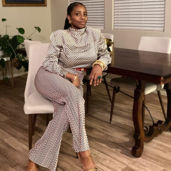 Meet your Posher, Nahdziin - Picture 6 of 8